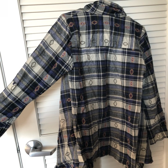 Flannel - Picture 3 of 3